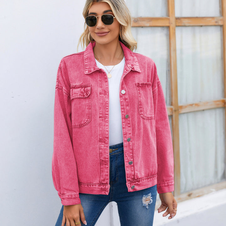 Ladies' denim jacket with a stylish leopard print and practical pockets Lune London