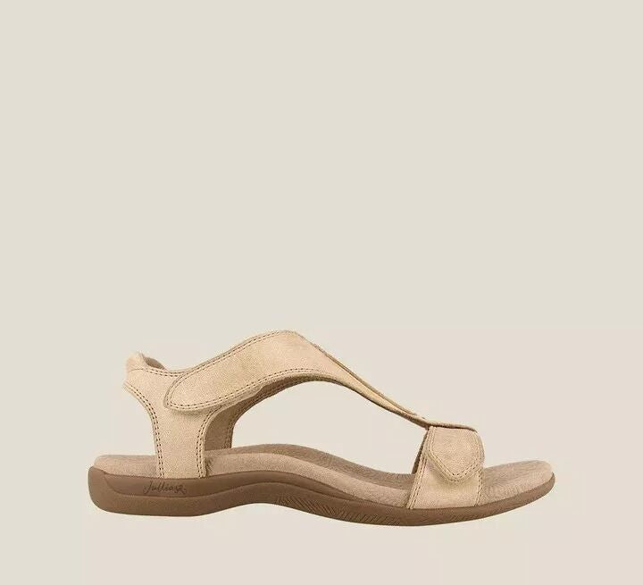 Leisure sandals for women with adjustable straps and an ergonomic foot cushion Lune London