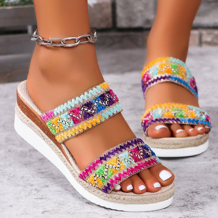 Ladies Chic Platform Sandals