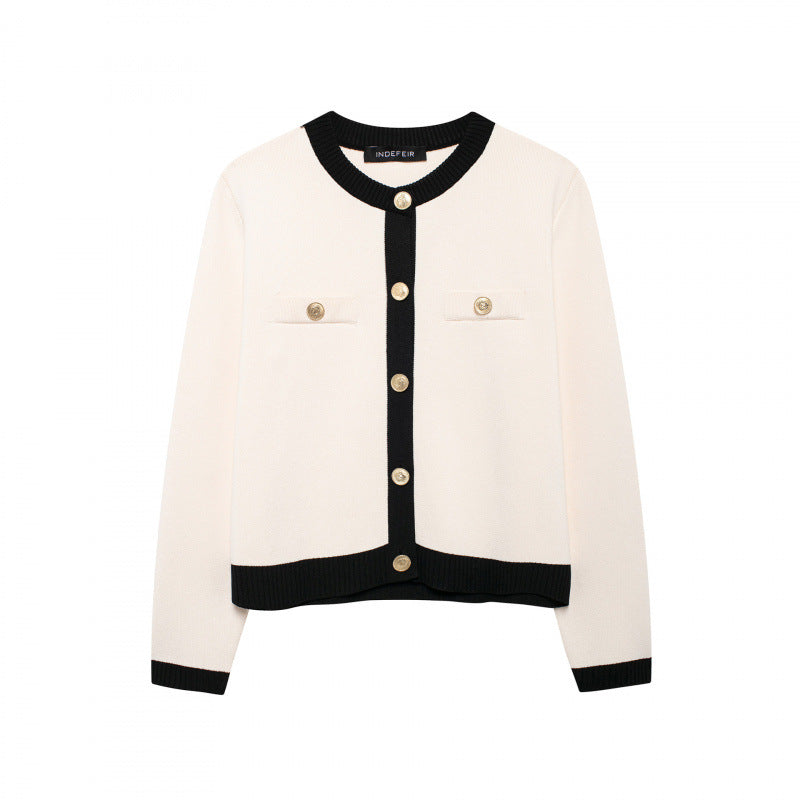 Knit jacket for women with decorative buttons and practical pockets Chic and Style