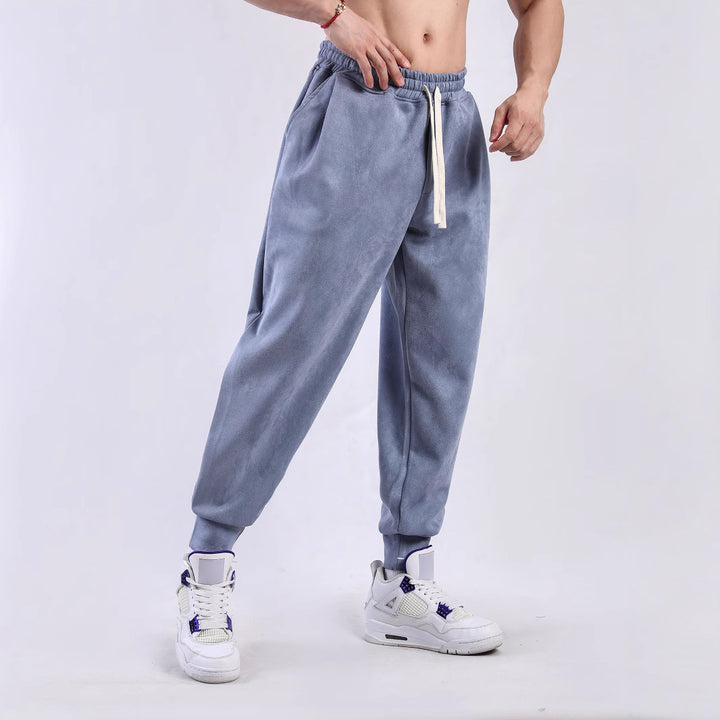 Casual women's jogger pants with elastic waistband and side pockets Lune London