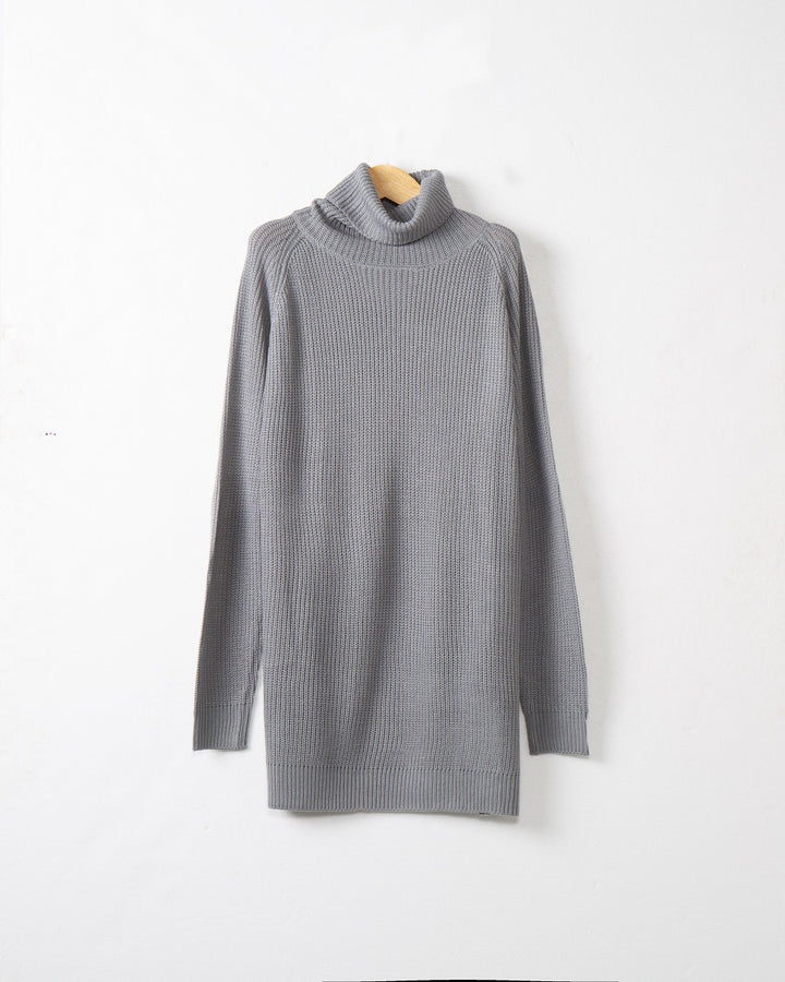 Ladies Cozy Turtleneck Pullover in Soft Knit Lune London