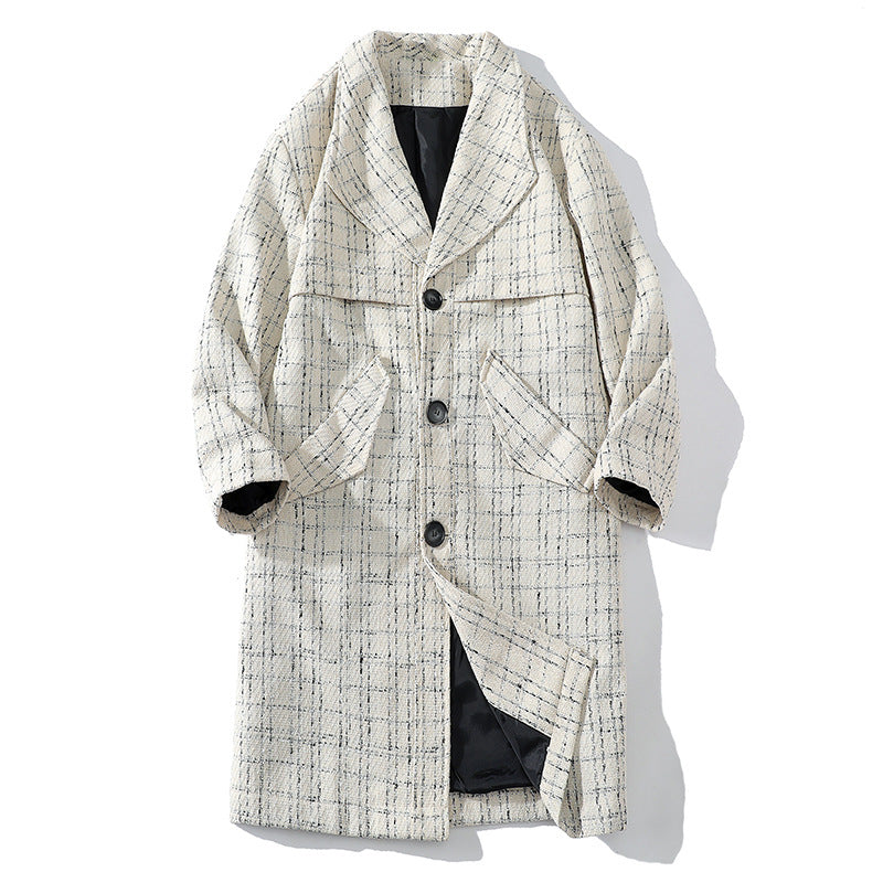 Women checked coat trendy with an elegant cut Lune London