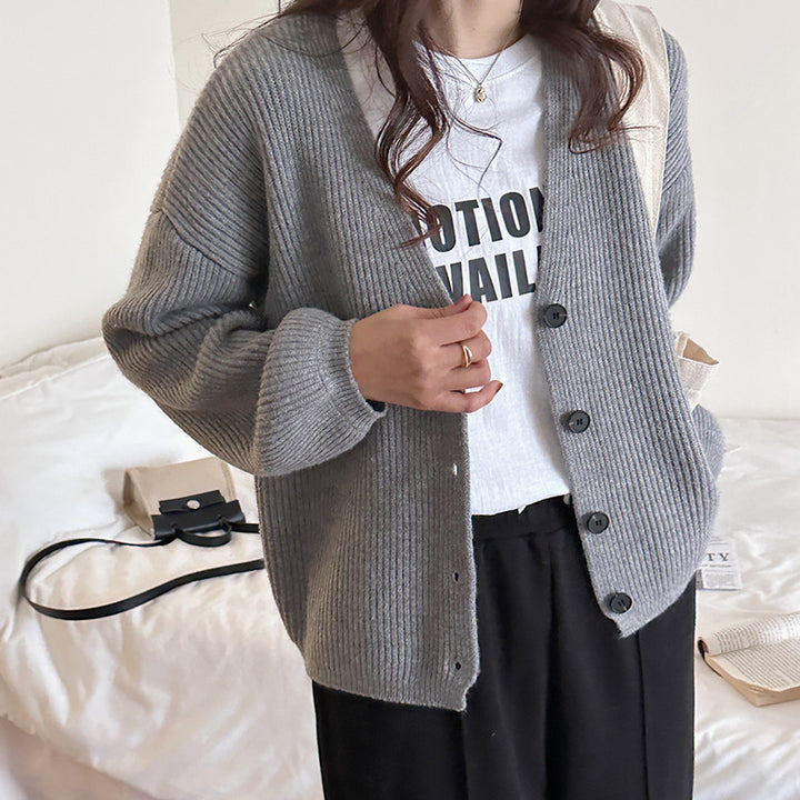 Oversized casual knit jacket for women with textured ribbed design Lune London
