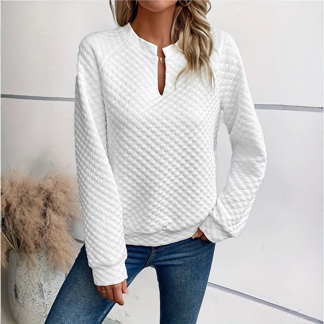 Knit sweater for women with a textured pattern and a fashionable V-neck Lune London