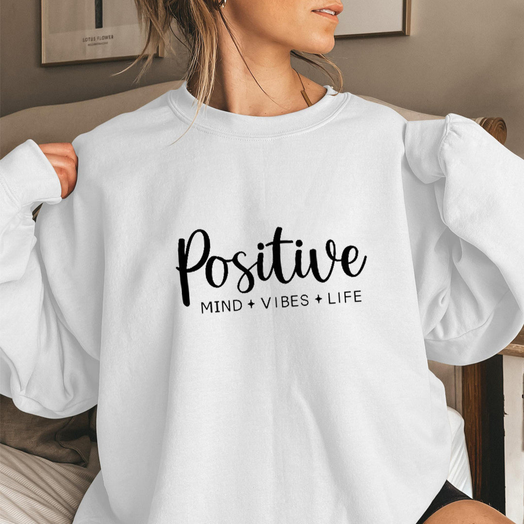 Sweatshirt pour femme avec des manches voluminueuses et un imprimé inspirant Chic & Stil