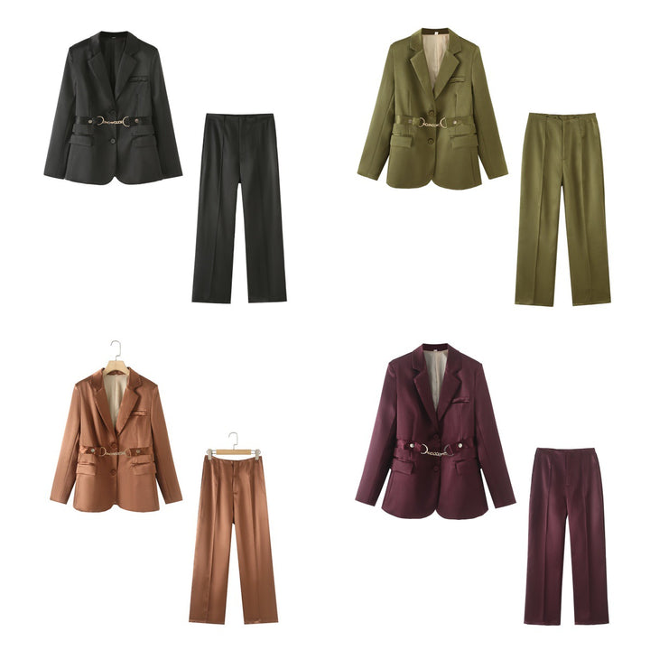 Ladies elegant satin blazer suit with chain accent Lune London