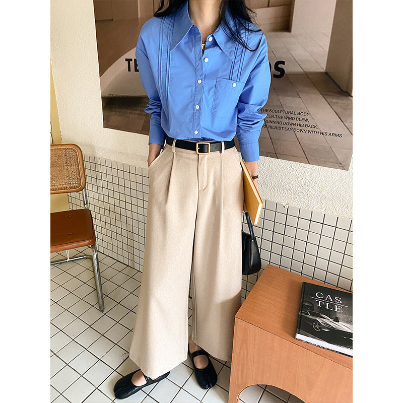 Women's classic blouse with fine pleats Chic & Stil
