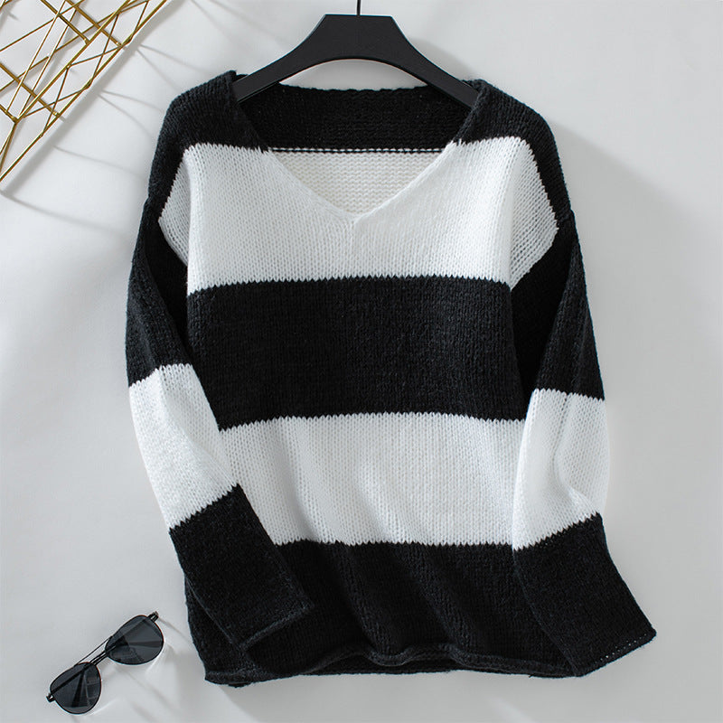 Casual knit pullover for women with a wide striped pattern Lune London