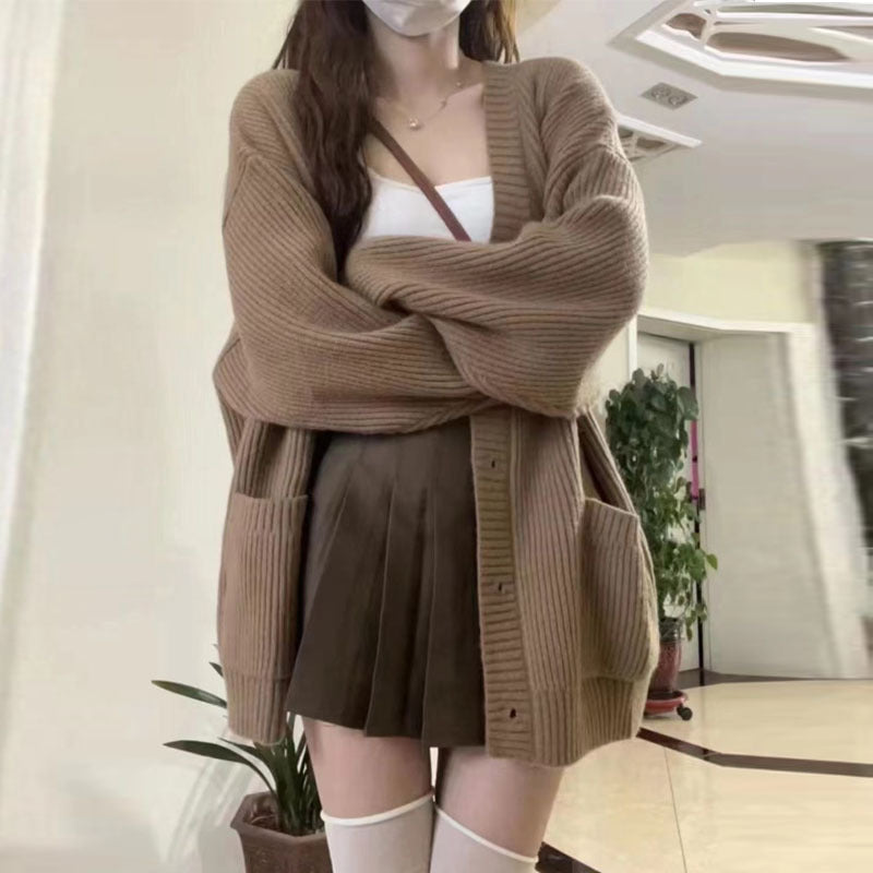 Chunky knit cardigan for women with pockets and soft cut Lune London