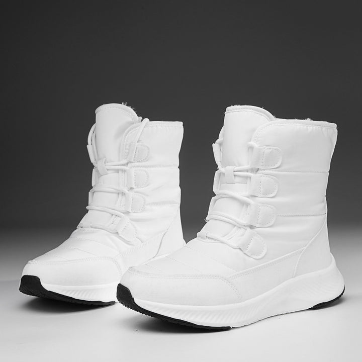 Winter sneaker boots for women with insulating lining and non-slip sole Lune London