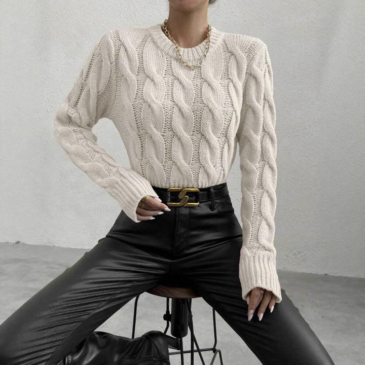 Women's chunky knit sweater with twisted pattern and high collar Lune London