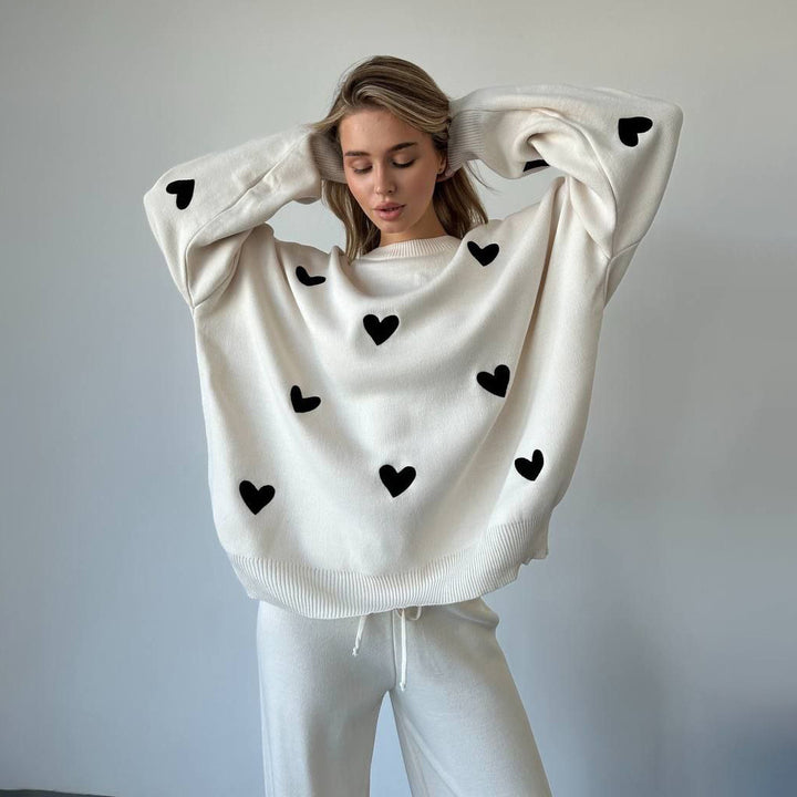 Oversized sweater for women with heart pattern Lune London