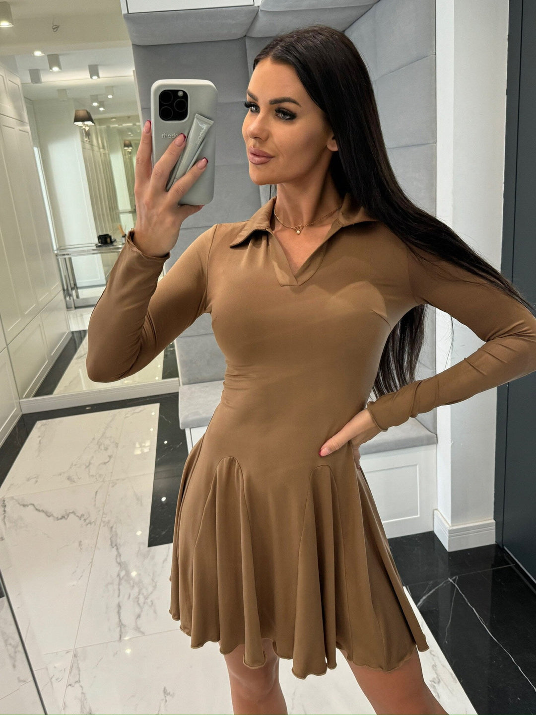 Sport dress for women with polo collar and flared skirt Lune London