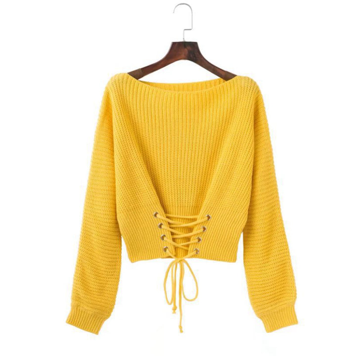 Casual knitted pullover for women with a deep V-neck and a decorative lace Lune London