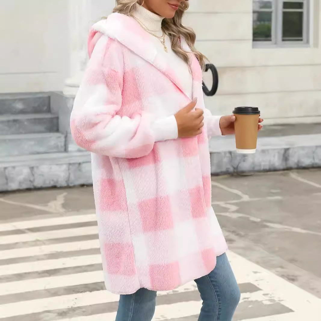 Ladies Cozy Wool Blazer with Plaid Pattern Lune London