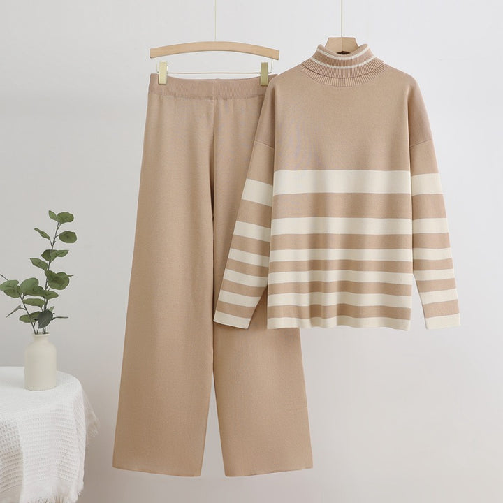 Comfortable knit loungewear set for women with high collar and wide stripes Lune London