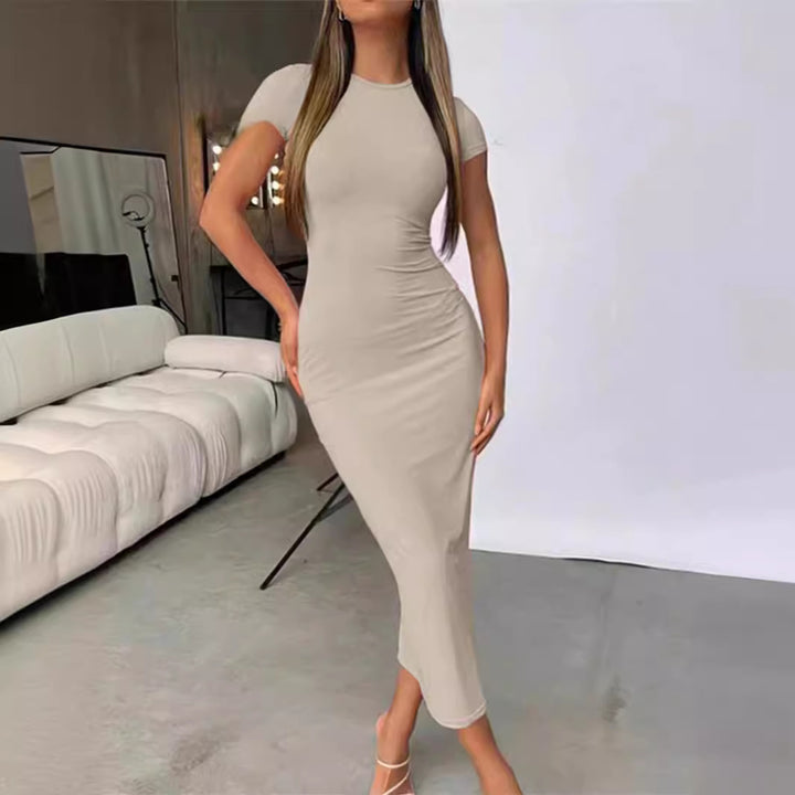 Fitted midi dress for women with short sleeves and round neckline Lune London