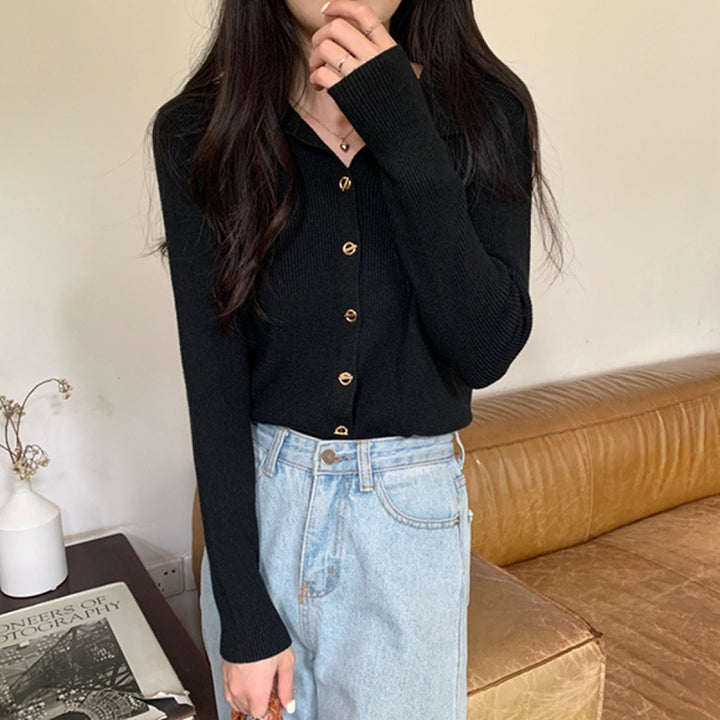 Femme Pull Tricot Élégant avec Détails de Boutons et Motif de Côtes Fines Chic & Stil
