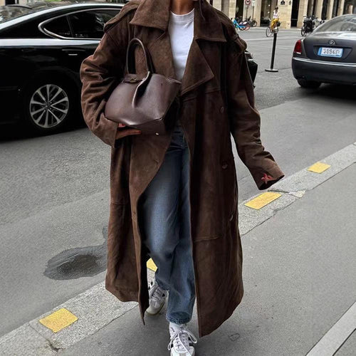Elegant suede jacket for women with a fitted waist and a practical tie belt Lune London