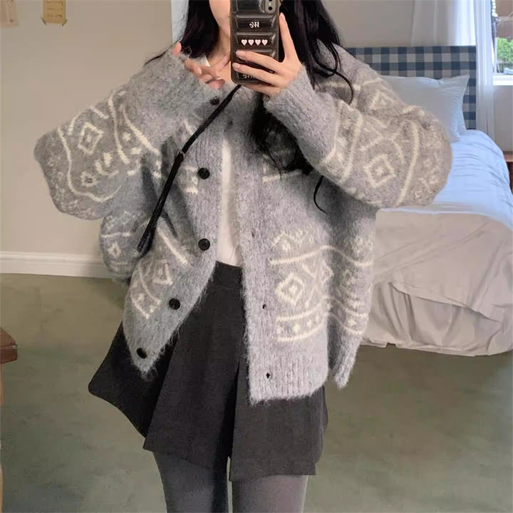 Gilet pour dames à motifs en matériau doux avec fermeture à boutons Chic & Stil