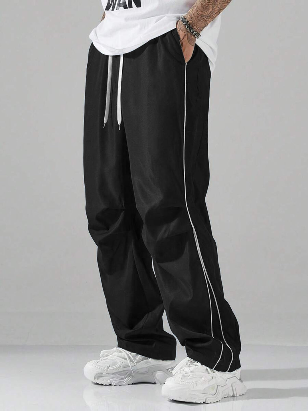 Lune London men's athletic leisure pants with side piping