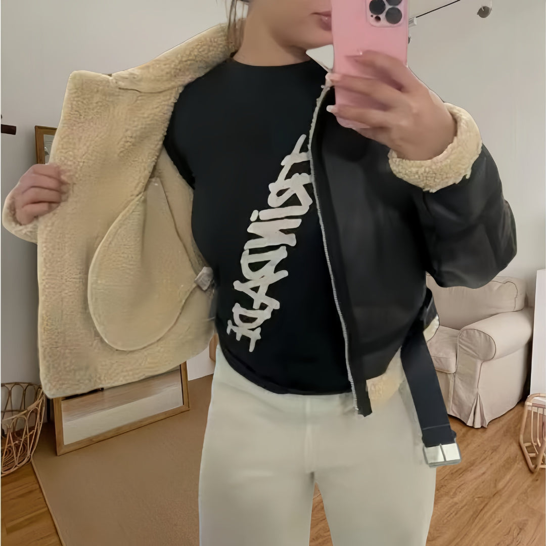 Ladies robust and stylish leather jacket with chic and stylish lining