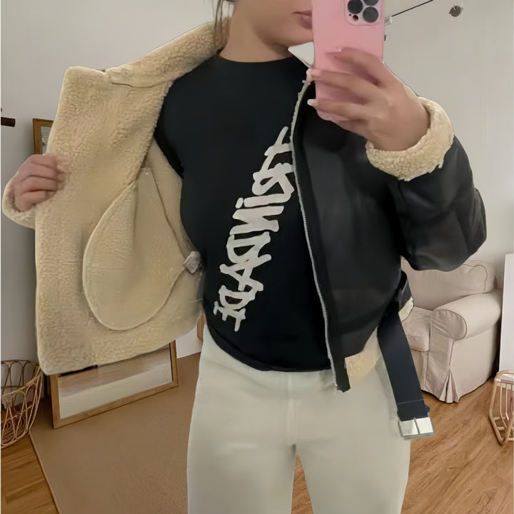 Ladies robust and stylish leather jacket with chic and stylish lining