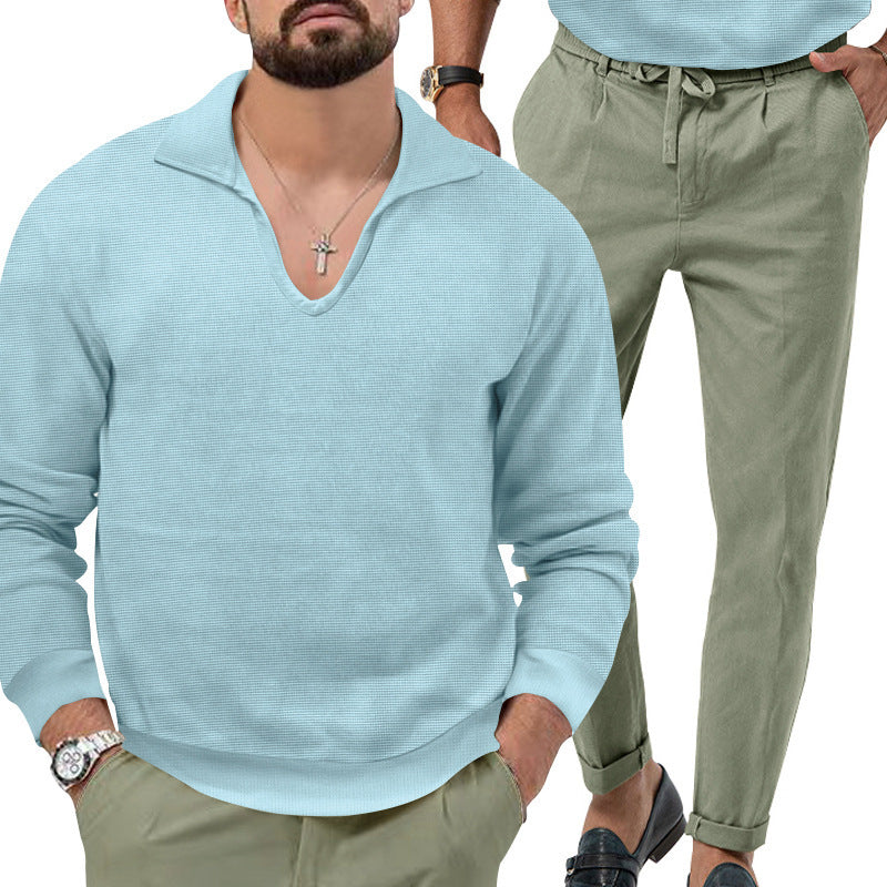Comfortable pullover for men with V-neck and elegant pants combination Lune London