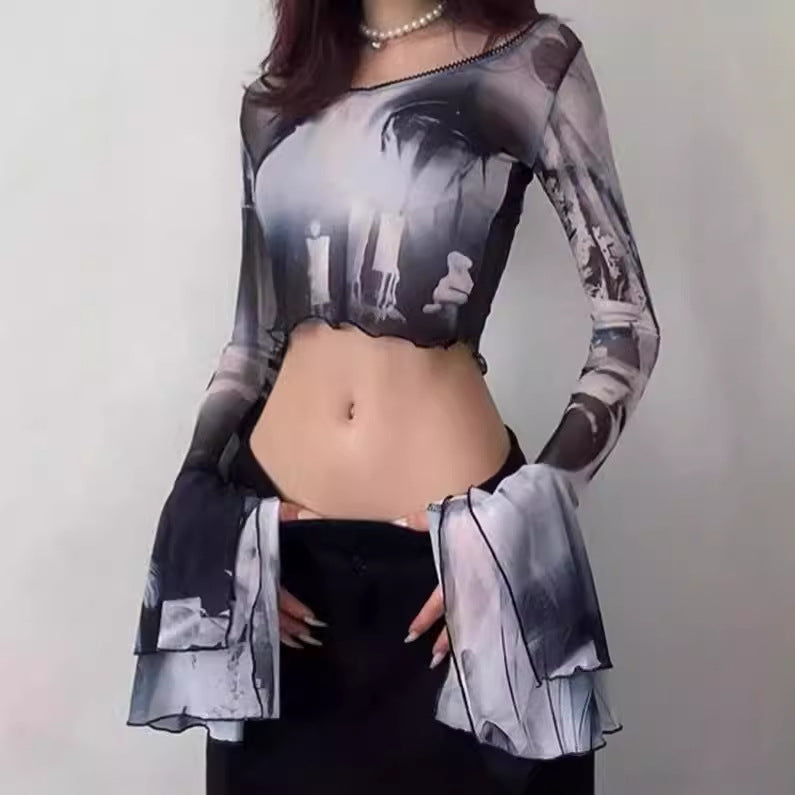 Women Crop-top with transparent sleeves and artistic print Lune London