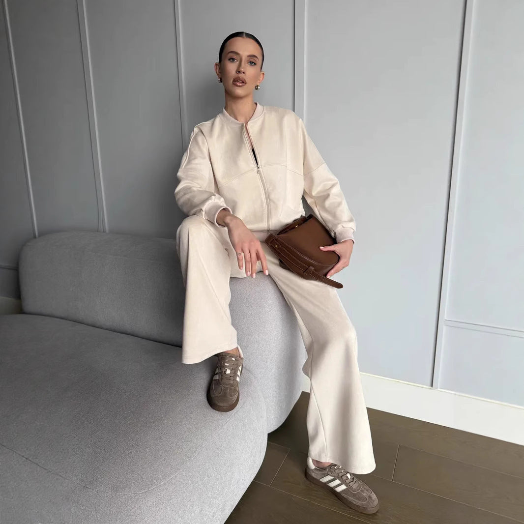 Oversized sport jacket for women with elastic sleeves and wide pants Lune London
