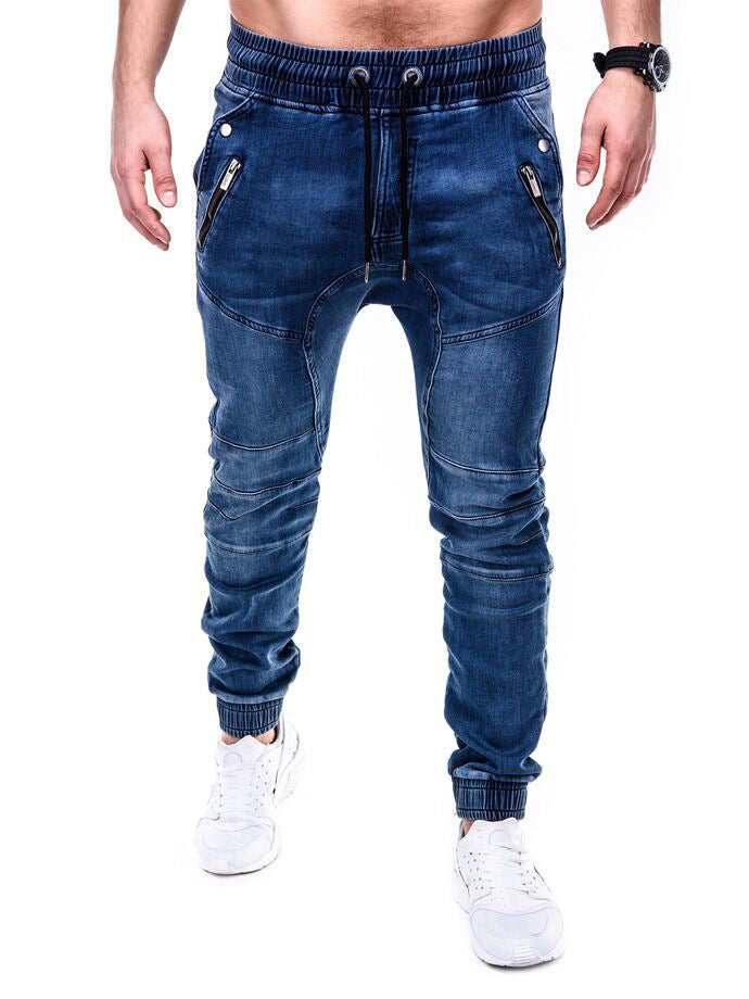 Men's jogger pants in a modern skinny fit with a stretchy cotton blend and sporty details Lune London