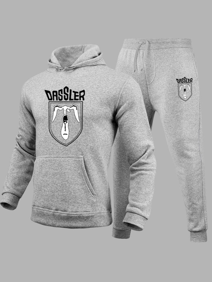Women's hoodie and jogging set with exclusive graphic element Lune London