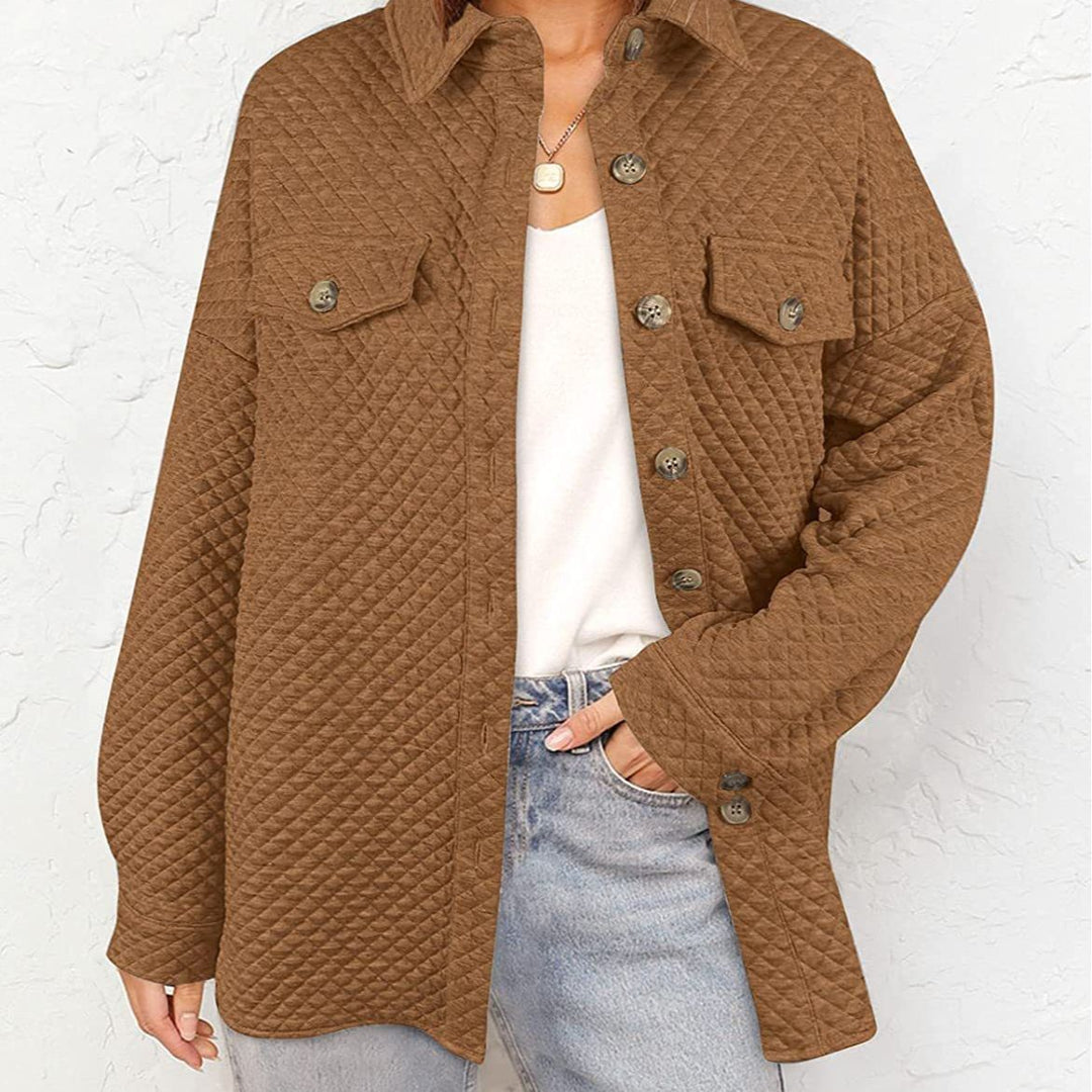Plus size women's quilted jacket with pockets and classic collar Lune London