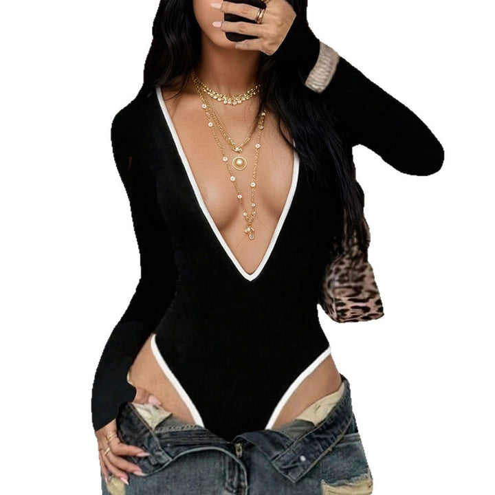 Body féminin ajusté avec décolleté en V profond et manches longues Chic & Stil