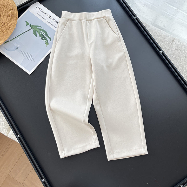 Pantalons de loisirs sportifs pour femmes avec taille élastique et poches pratiques Chic & Stil