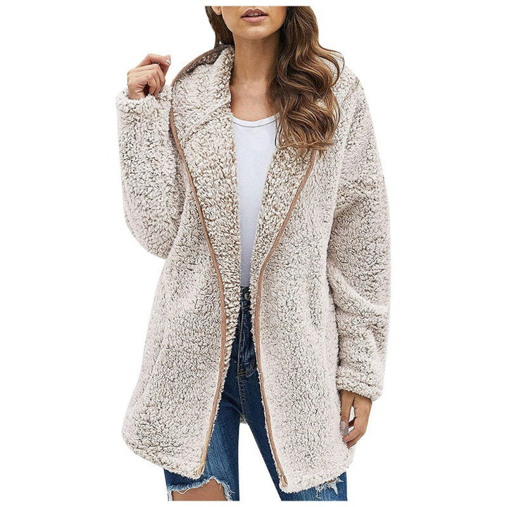 Women's Cozy Fleece Jacket with A Loose Fit and High-Quality Craftsmanship Lune London