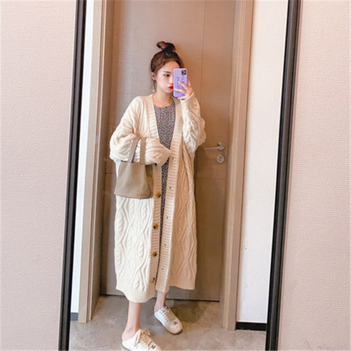 Ladies chunky knit cardigan with button ornament XL and oversized casual chic cut