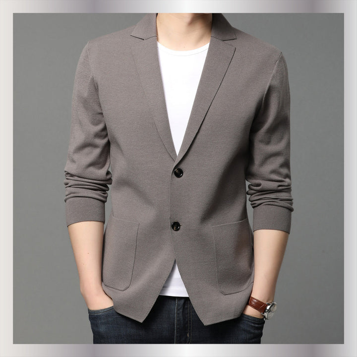 Men's knit blazer with stylish button details and practical pockets Lune London