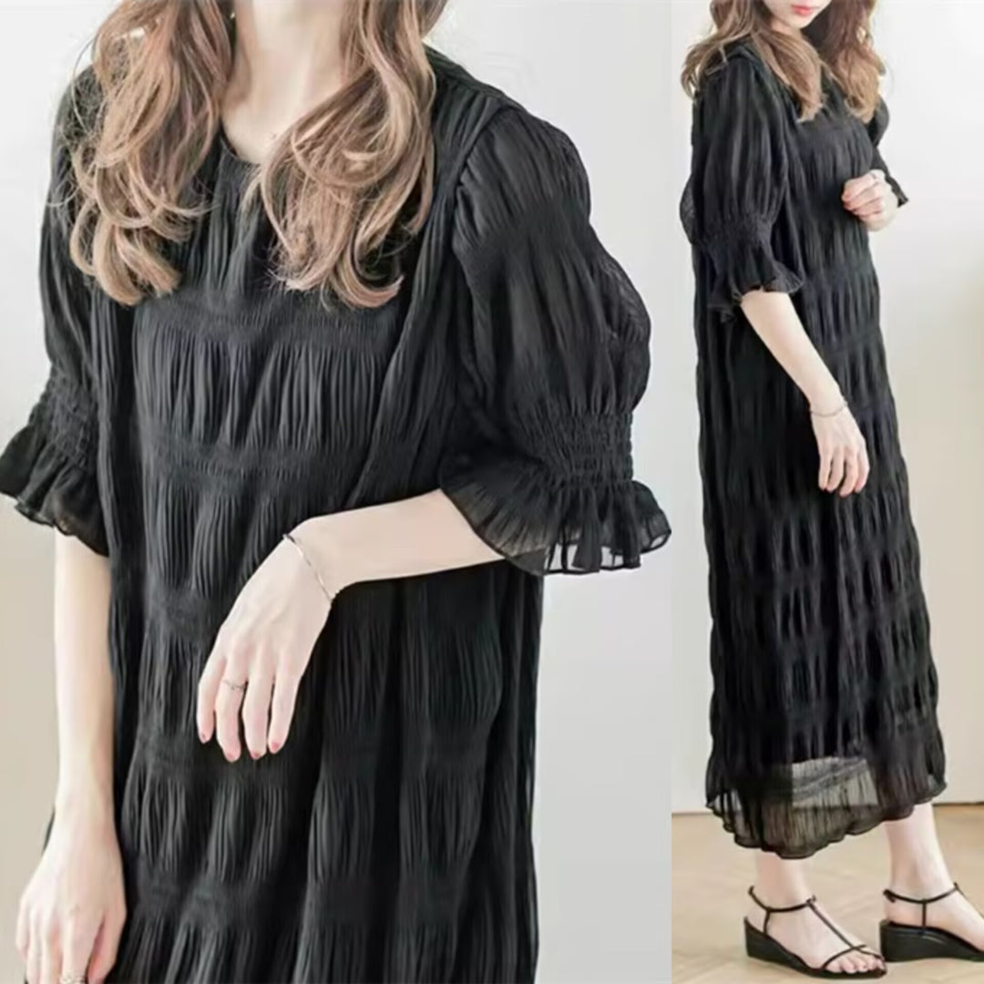 Casual maxi dress for women with elastic puff sleeves and a refined textured design Lune London