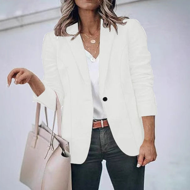 Blazer jacket for women with an elegant design and versatile styling options Lune London