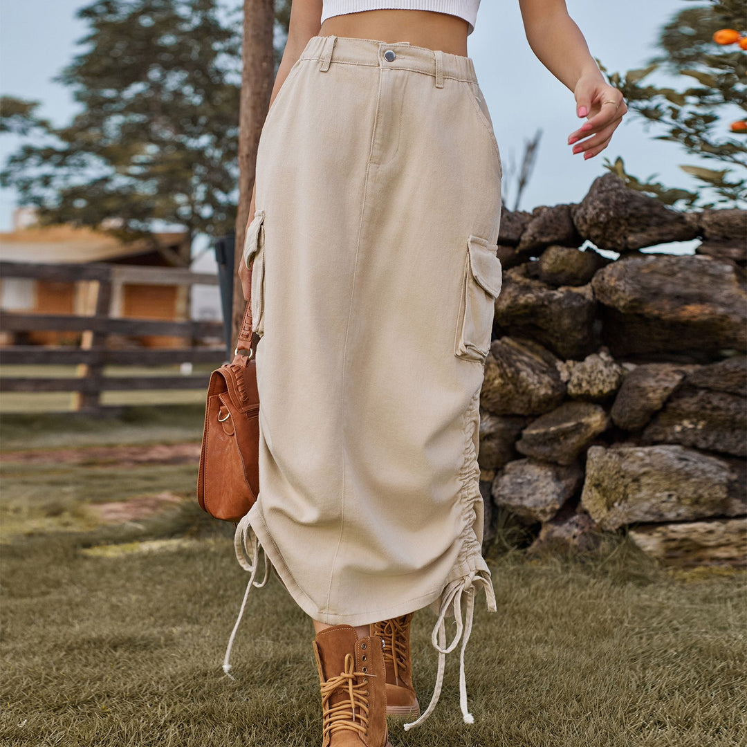 Cargo skirt for women with adjustable waist and practical side pockets Lune London