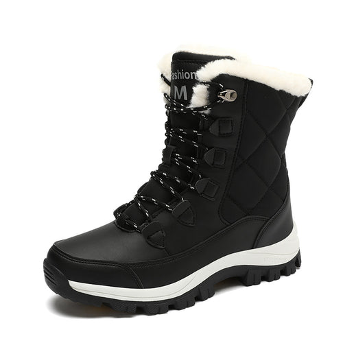 Insulated winter boots for women with non-slip sole and cozy lining Lune London