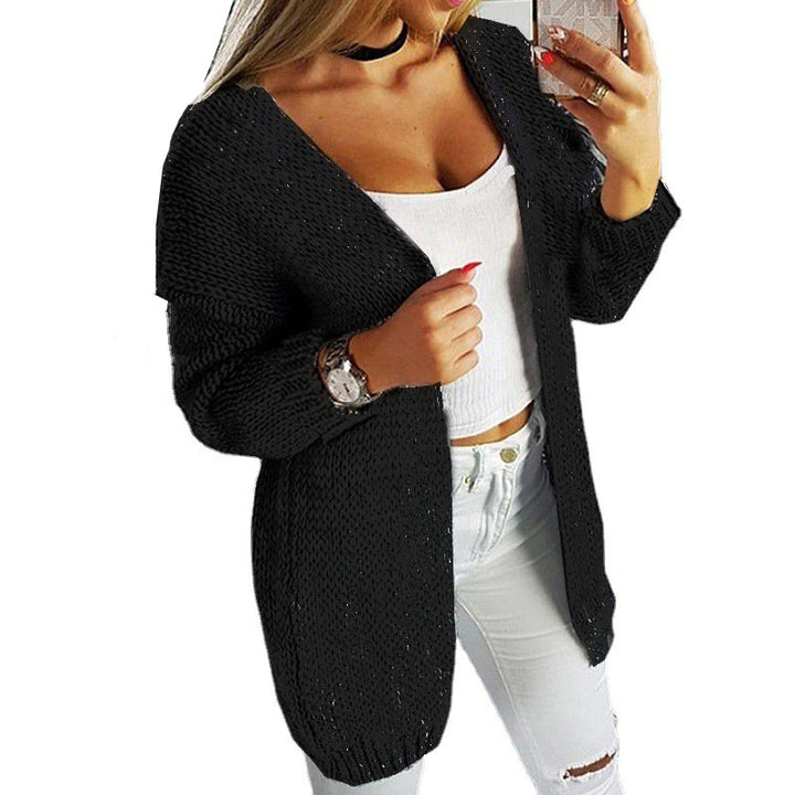 Casual knitted cardigan for women with a soft material and a relaxed fit Lune London