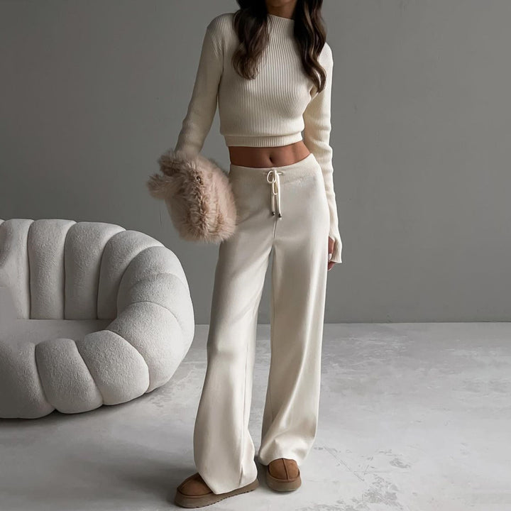 Ladies lightweight knit loose fit ensemble Lune London