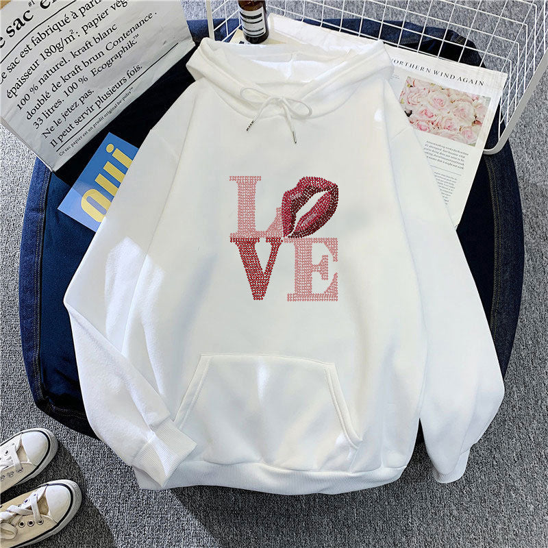 Women's hoodie with creative lip design Chic & Stil
