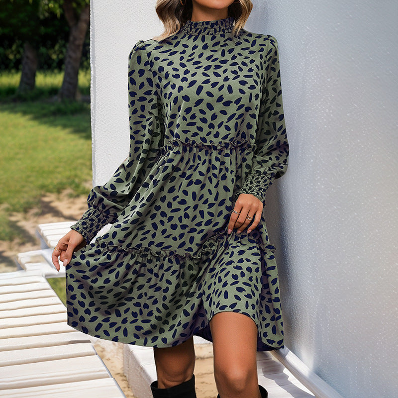 Casual mini dress for ladies with ruffles and loose fit Lune London