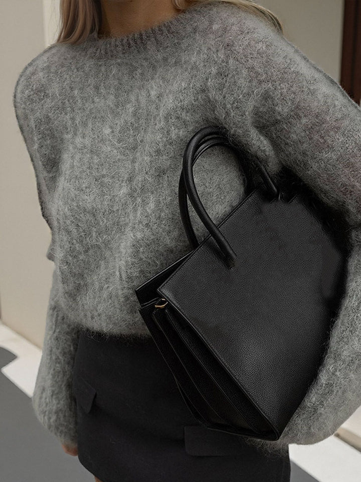 Soft and lightweight cashmere sweater for women Lune London