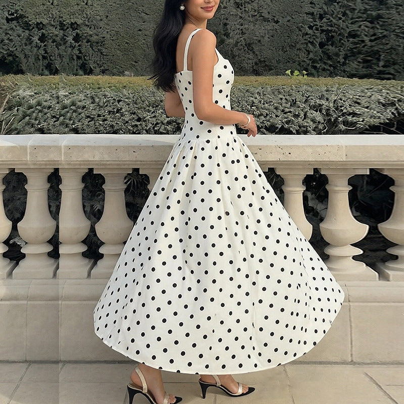 Robe maxi élégante à pois pour femmes Chic & Stil