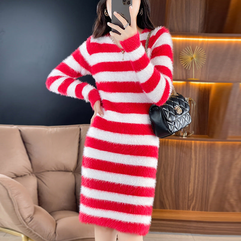 Knit dress for women with a trendy striped pattern and a deep V-neck Lune London